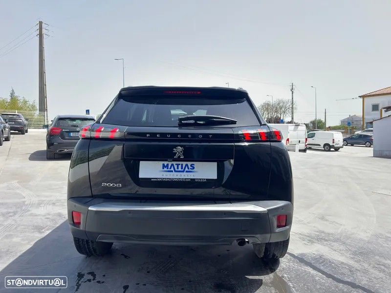 Peugeot 2008 1.2 PureTech Allure - 6