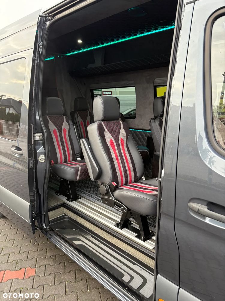 Mercedes-Benz Sprinter 907.255 - 18