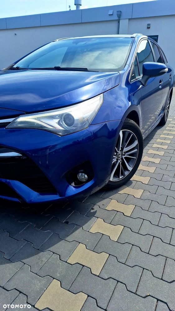 Toyota Avensis 2.0 D-4D Premium