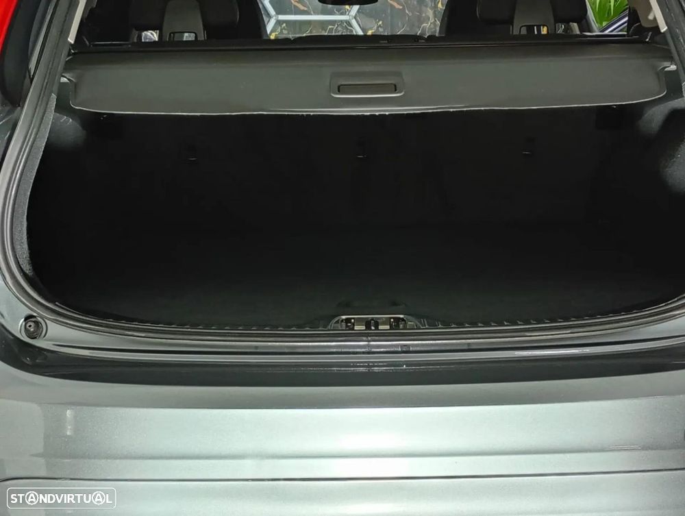 Volvo V60 - 40
