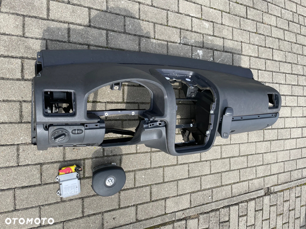 VW Golf V konsola DESKA ROZDZIELCZA airbag