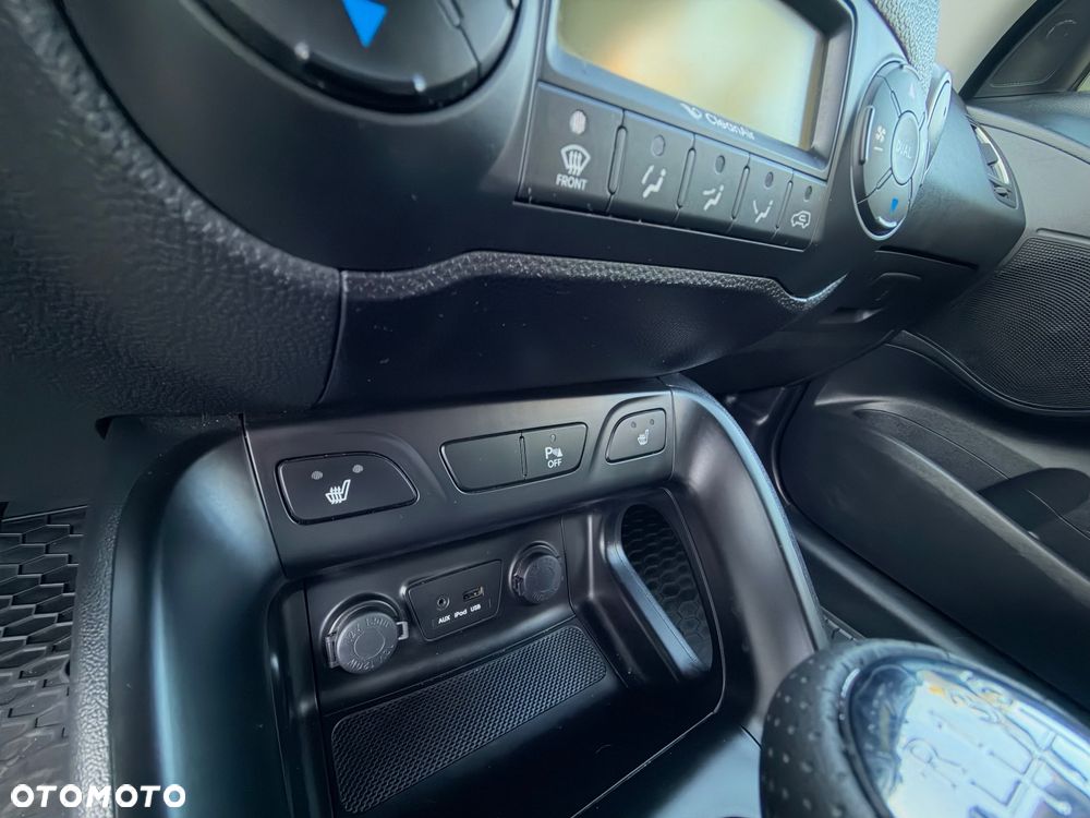 Hyundai ix35 2.0 CRDi 4WD Premium - 18