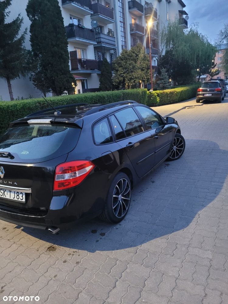 Renault Laguna - 3