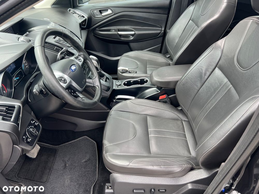 Ford Kuga 2.0 TDCi 4WD Titanium Plus - 15