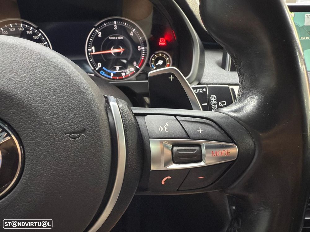 BMW X5 25 d sDrive Pack M - 26
