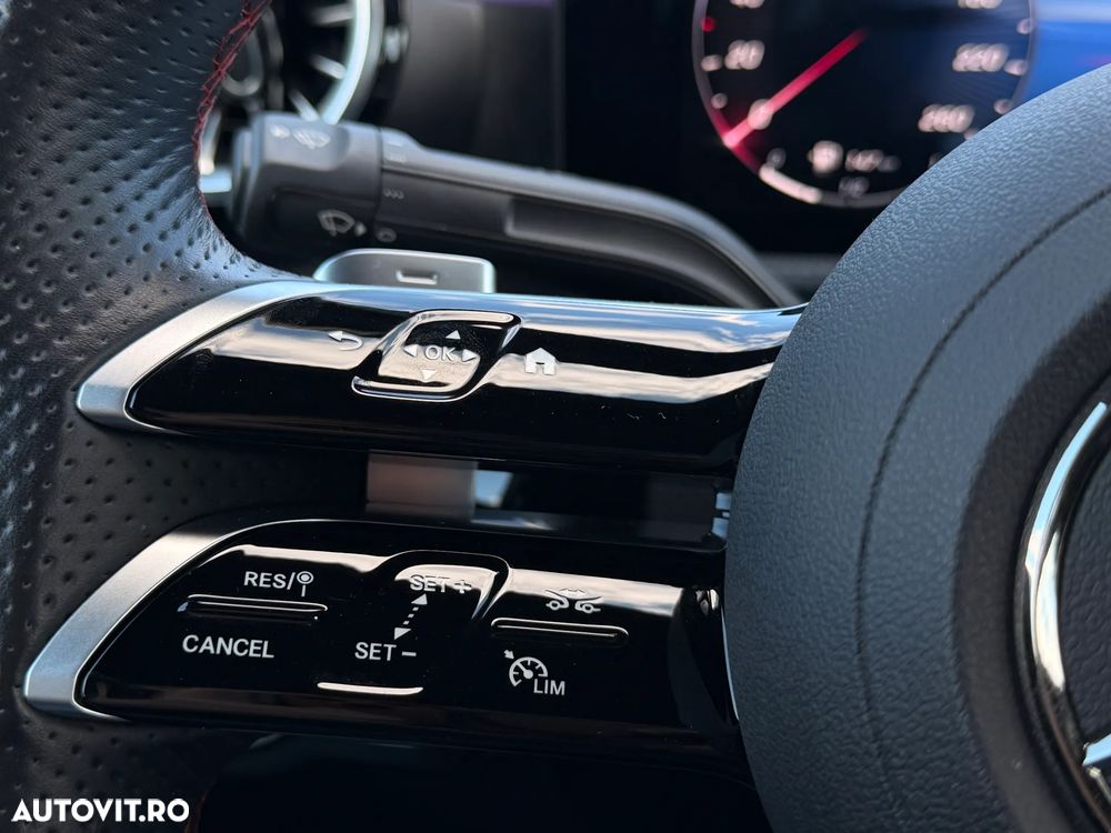 Mercedes-Benz CLA 220 - 16