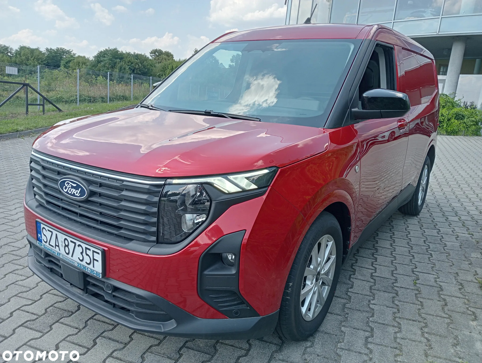 Ford transit courier - 3