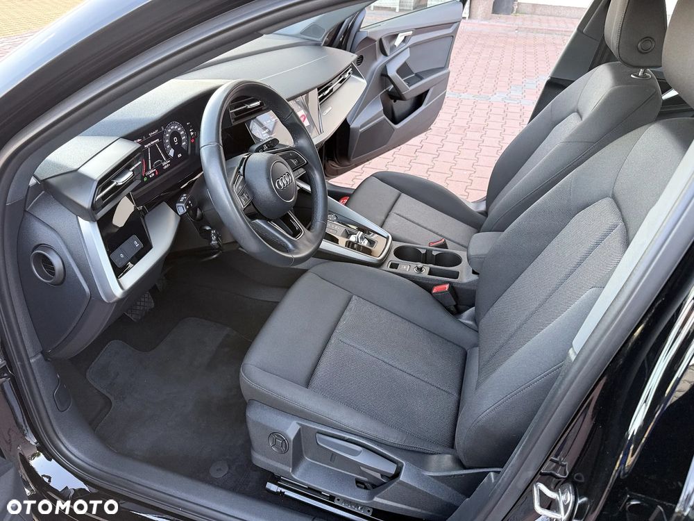 Audi A3 Sportback 35 TDI Advanced S tronic - 26