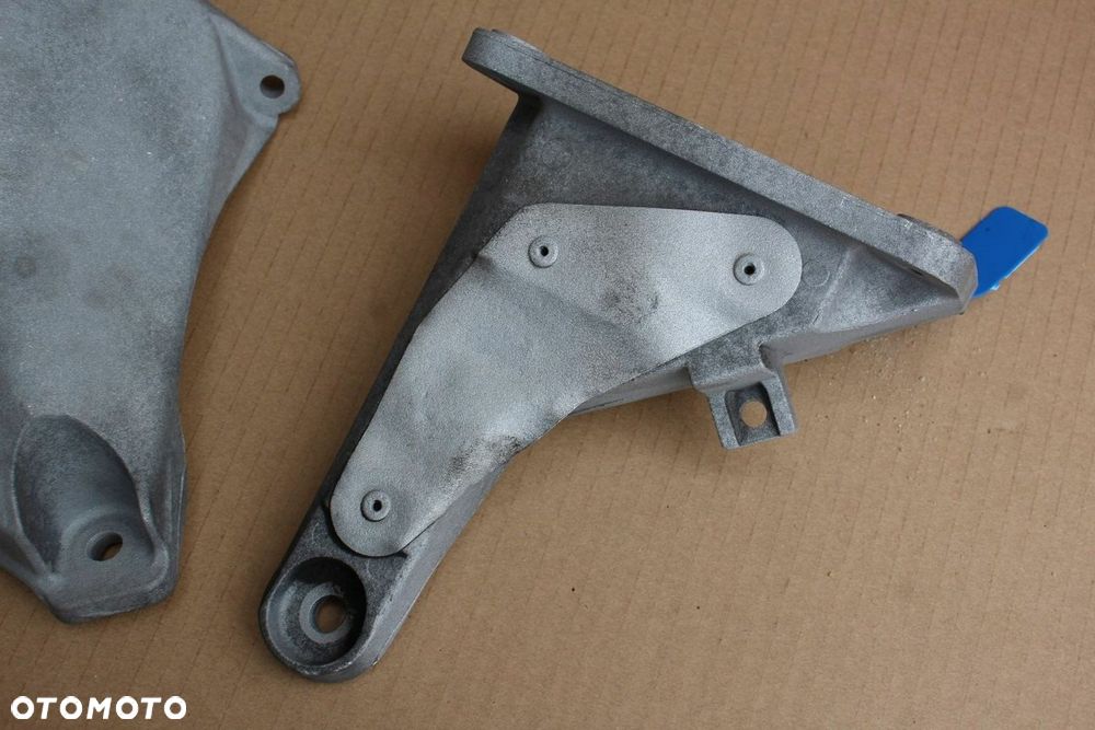 Łapy łapa silnika BMW e46 m57 3.0d 6750107 6750108 prawa lewa komplet 330d - 2