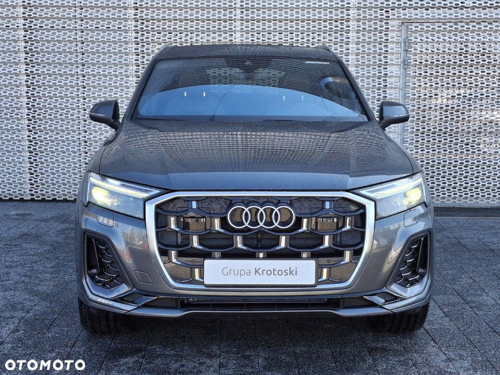 Audi Q7 - 7