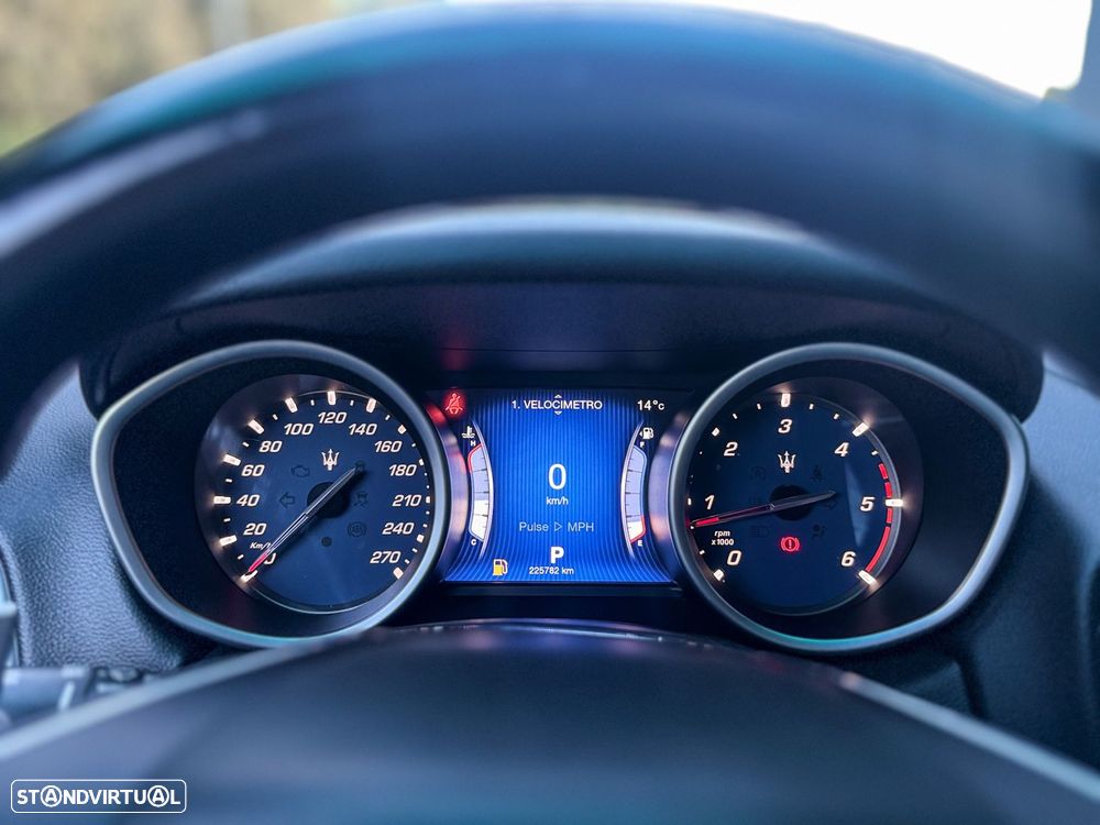 Maserati Ghibli Diesel GranSport - 45