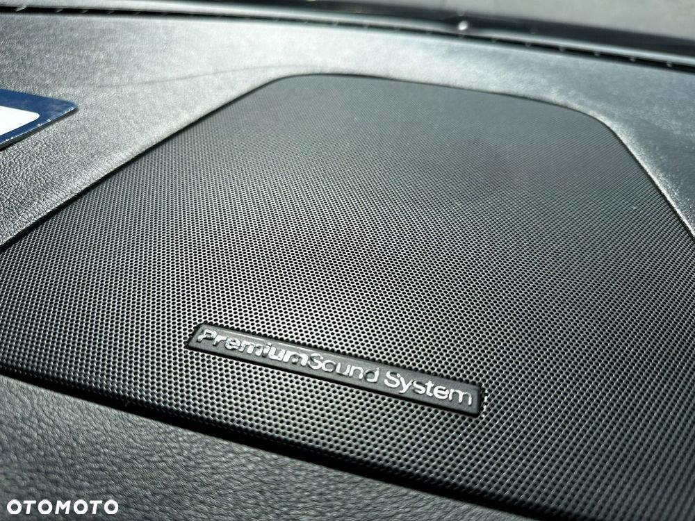Ford S-Max - 17