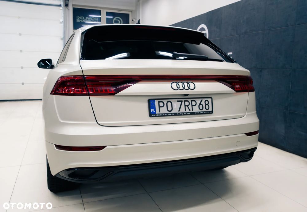 Audi Q8 - 2