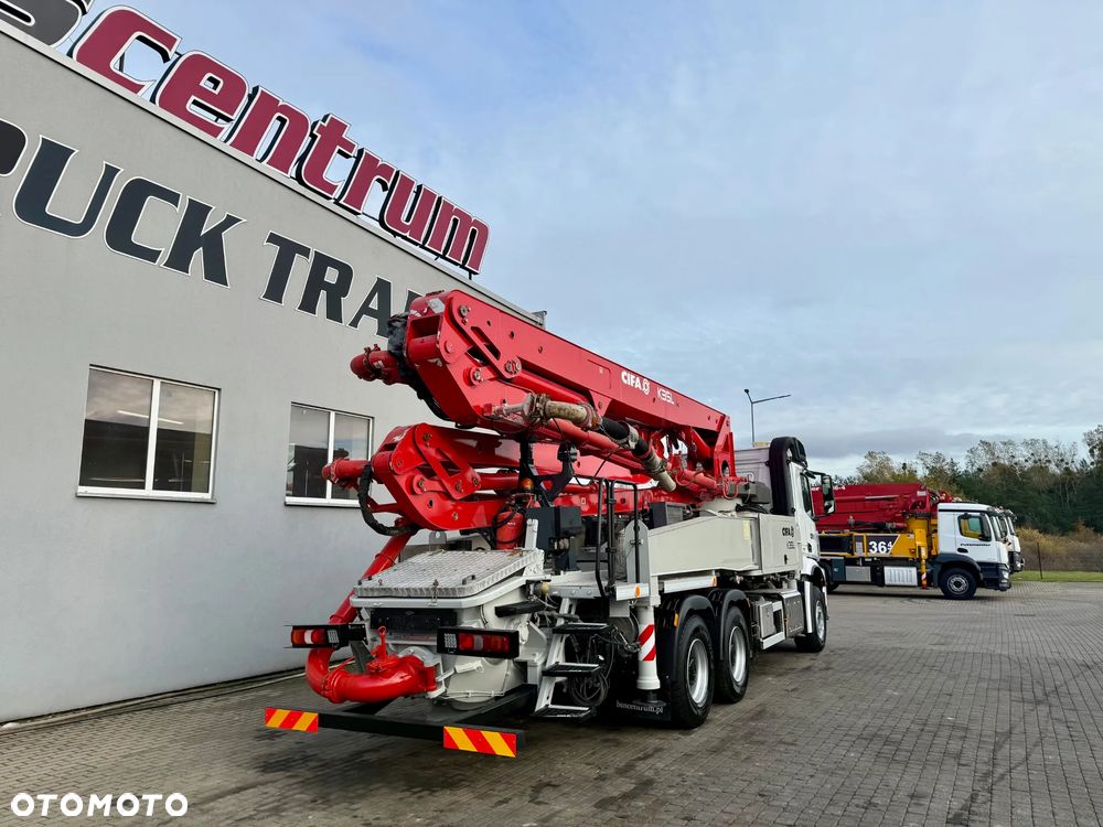 Mercedes-Benz Arocs 3343 CIFA K 35L - 6