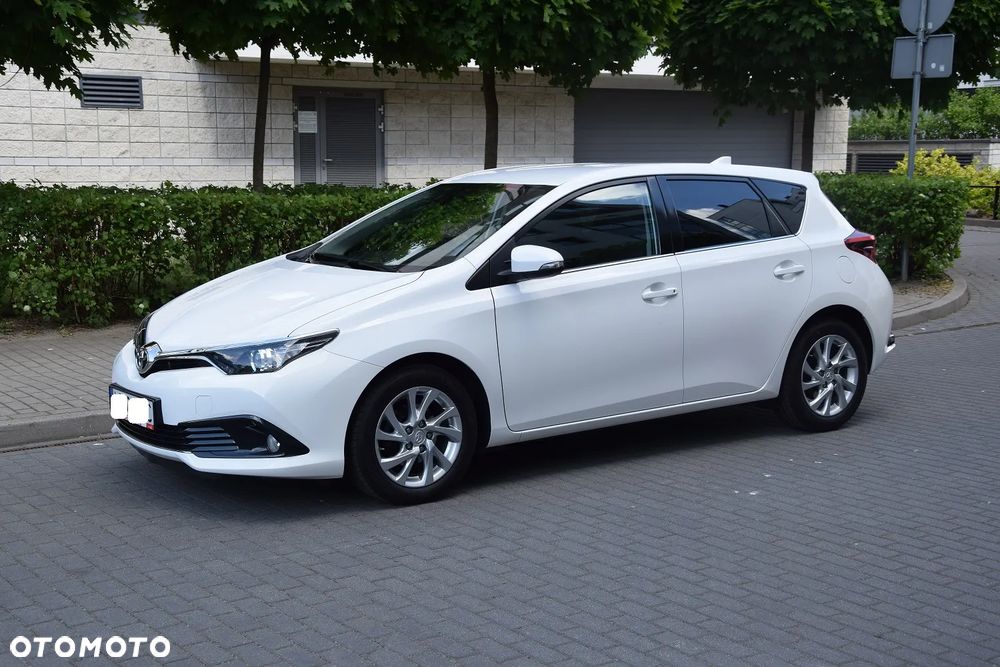 Toyota Auris 1.33 VVT-i Premium - 10