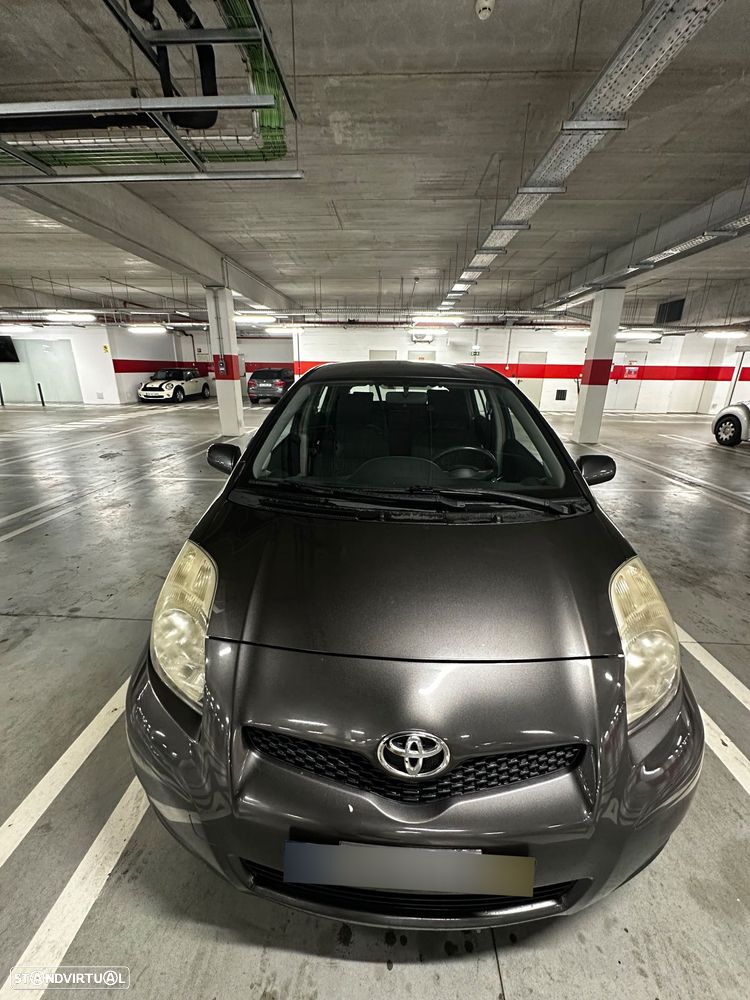 Toyota Yaris 1.0 VVT-i Sol - 3