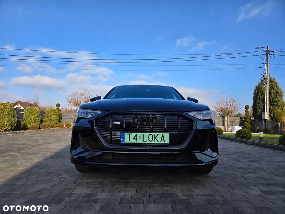 Audi e-tron 55 Quattro S Line - 12
