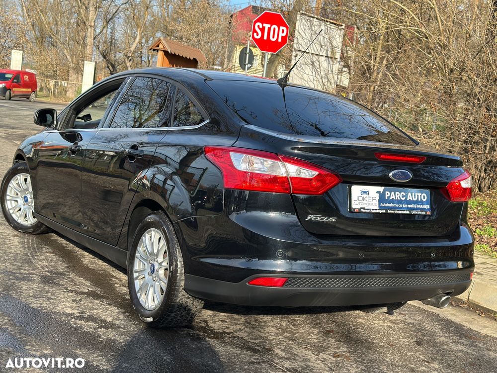 Ford Focus 2.0 TDCI DPF Titanium - 18