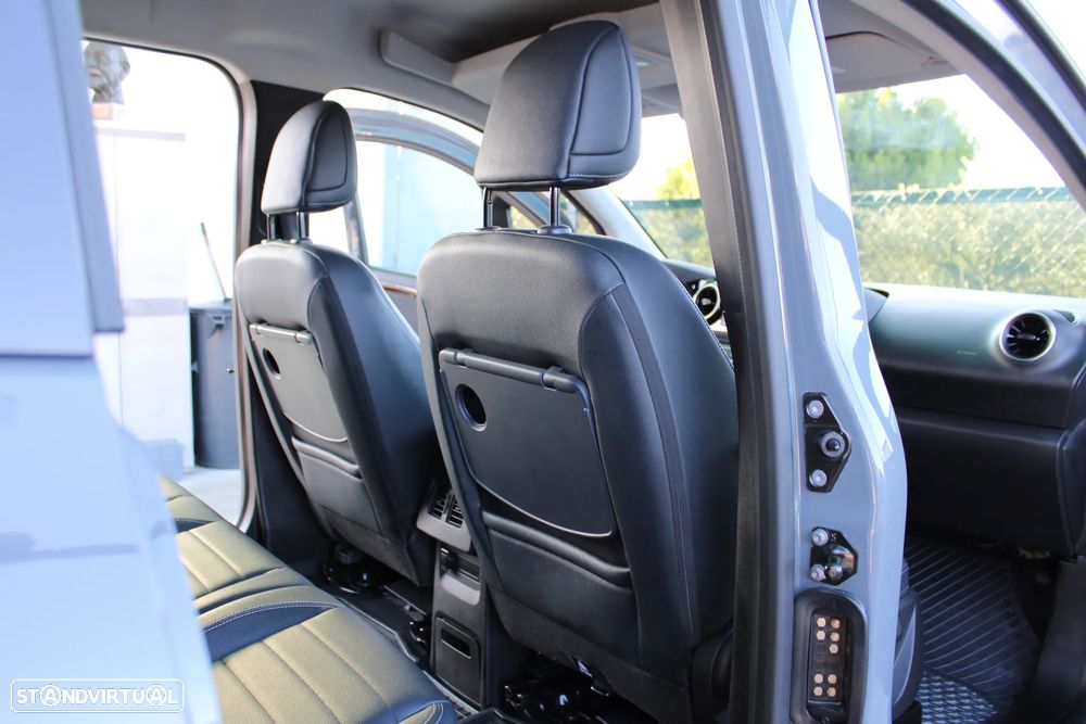 Mercedes-Benz T 180 d Auto Progressive - 42