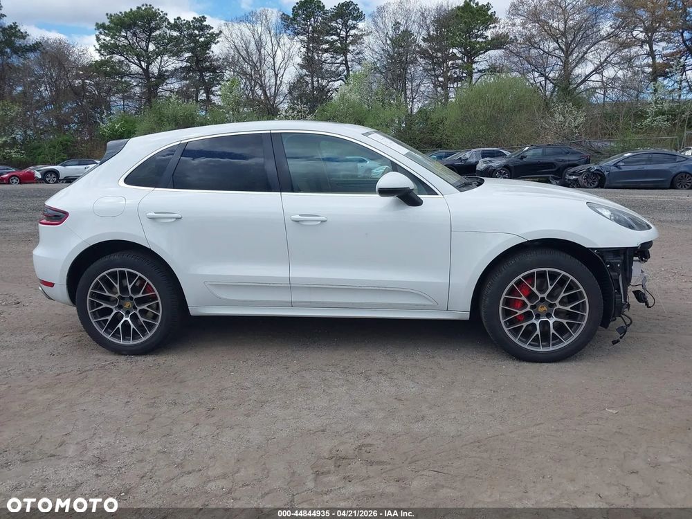 Porsche Macan - 21