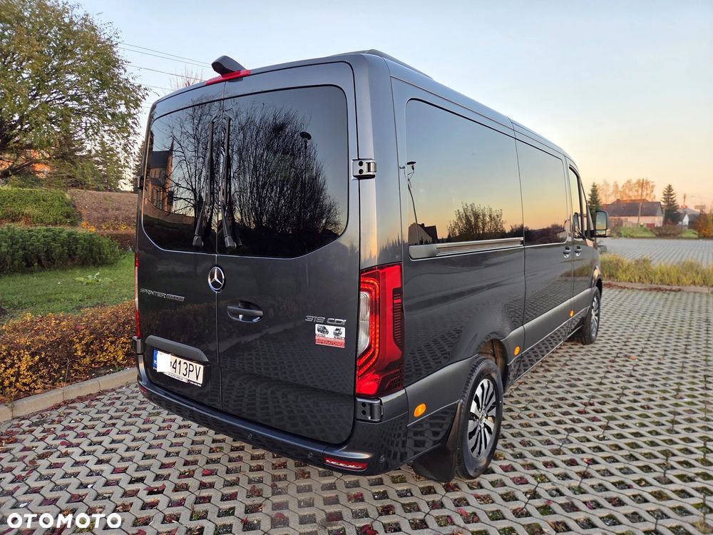 Mercedes-Benz Sprinter - 5