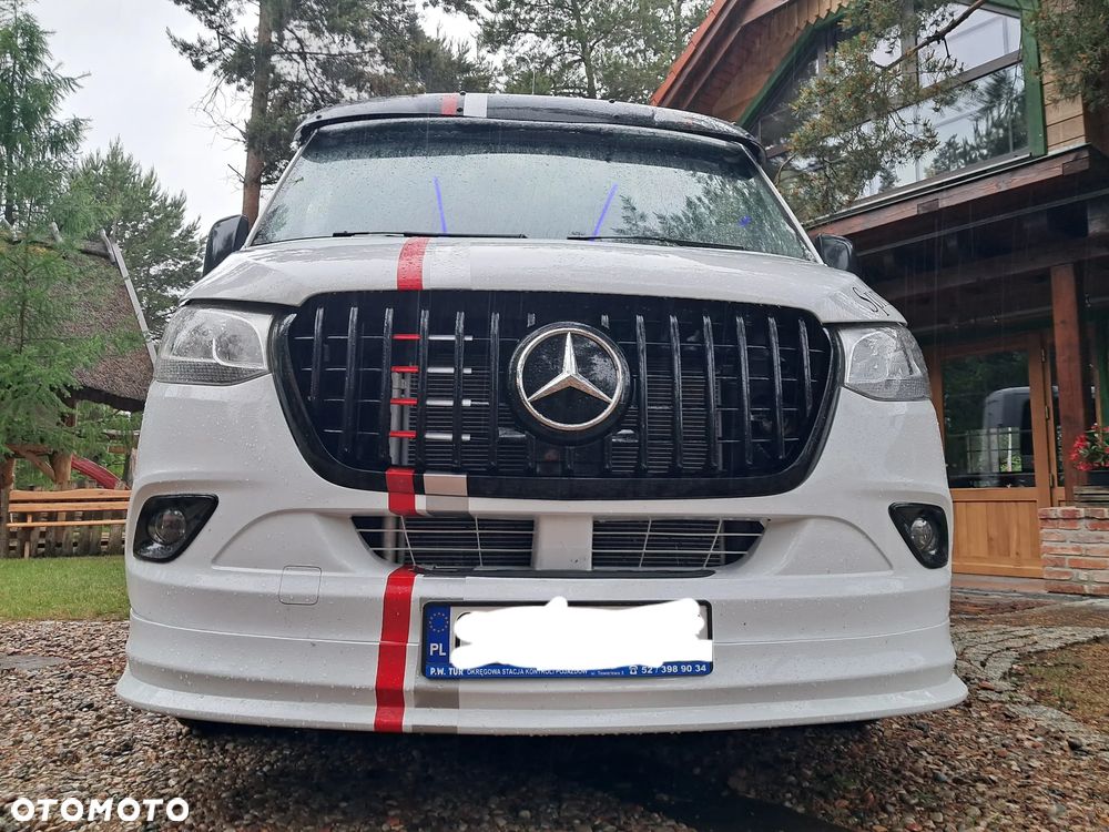Mercedes-Benz Sprinter 907.221 - 6