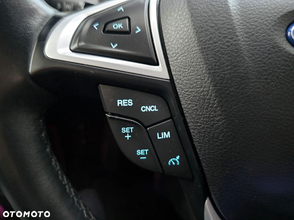 Ford Mondeo 2.0 EcoBlue VIGNALE - 29