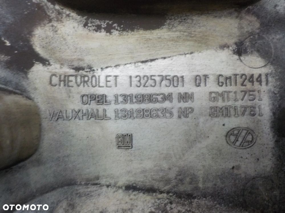 OPEL ASTRA H GTC KOŁPAK R16 13198634 - 2