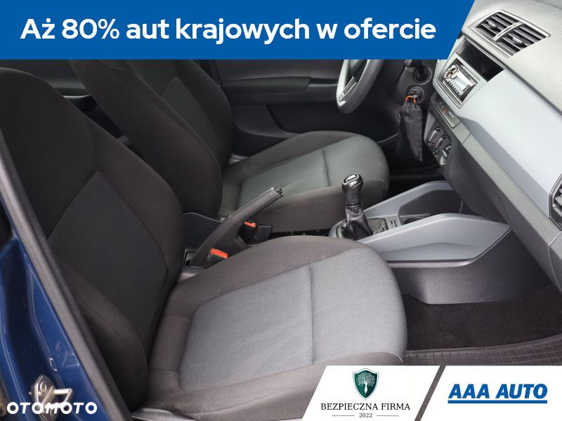 Skoda Fabia - 10