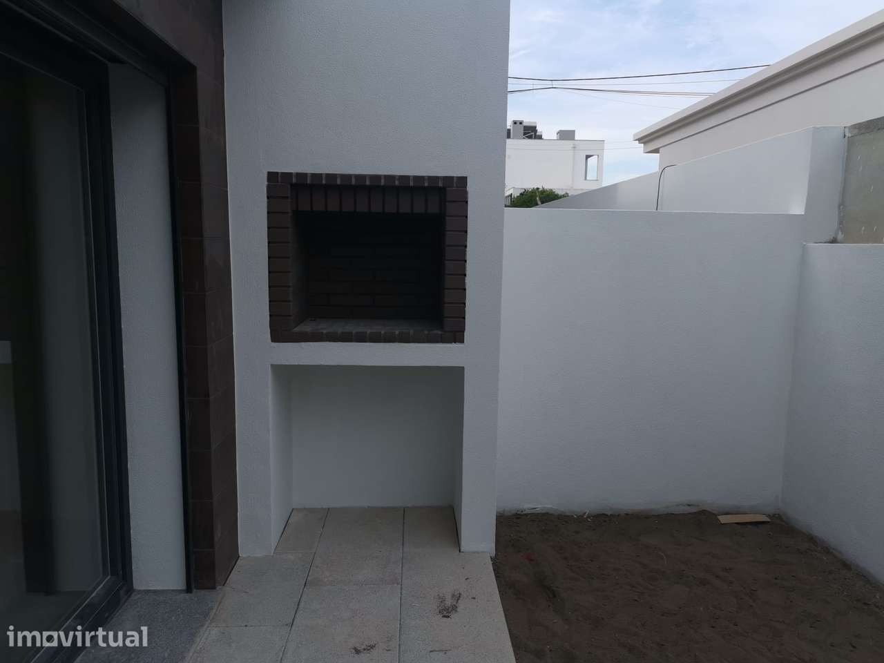 Moradia V4 c/ Garagem - Qtª Laranjeiras - Fernão Ferro - Grande imagem: 4/29