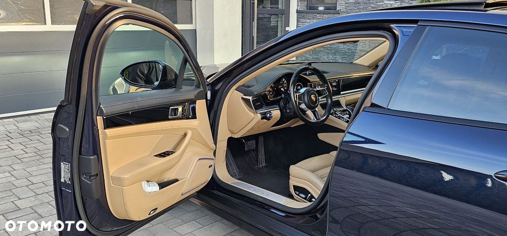 Porsche Panamera Standard - 7