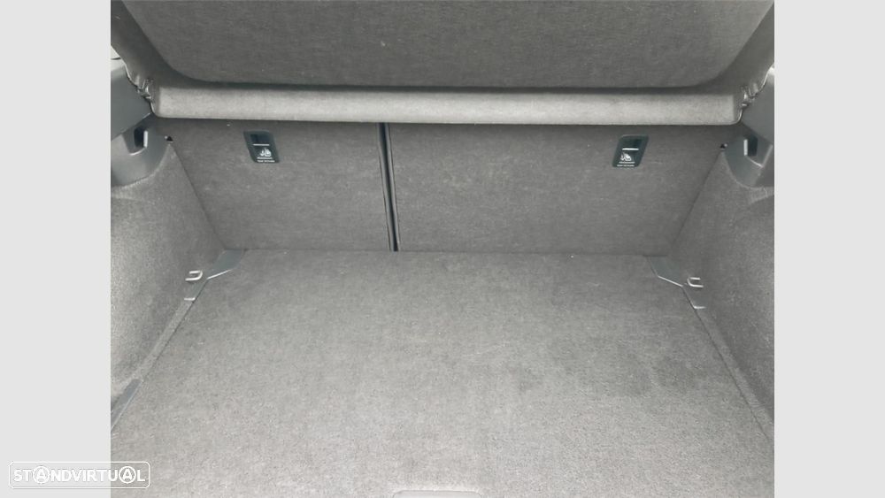 VW Taigo 1.0 TSI Urban - 16