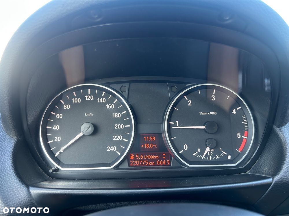BMW Seria 1 - 14