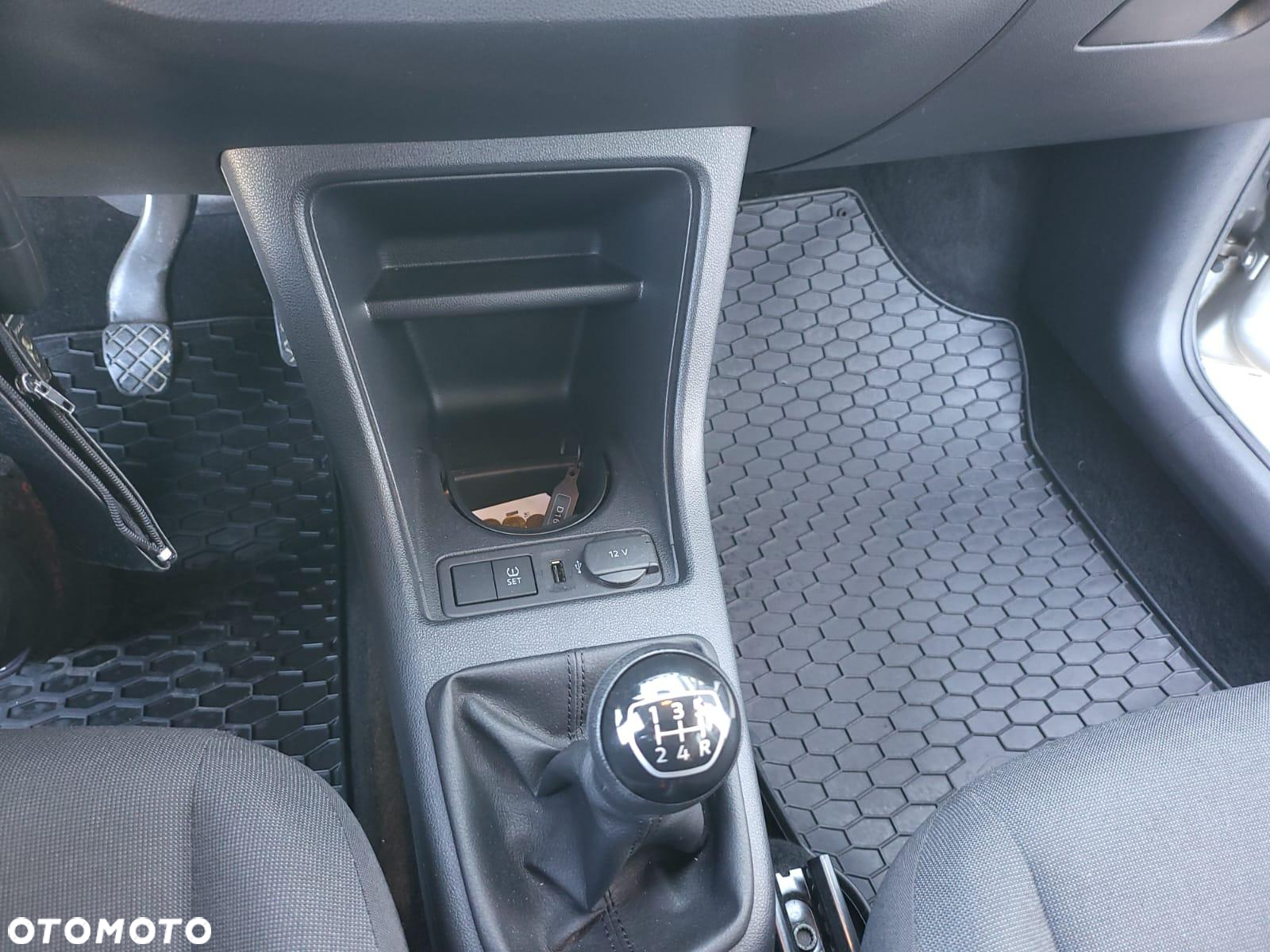 Volkswagen up! 1.0 move - 6