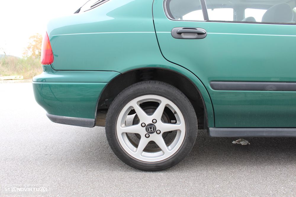 Honda Civic 1.4i - 24