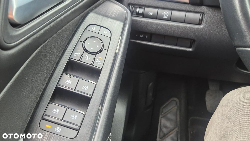 Nissan Qashqai 1.3 DIG-T Tekna EU6d - 23