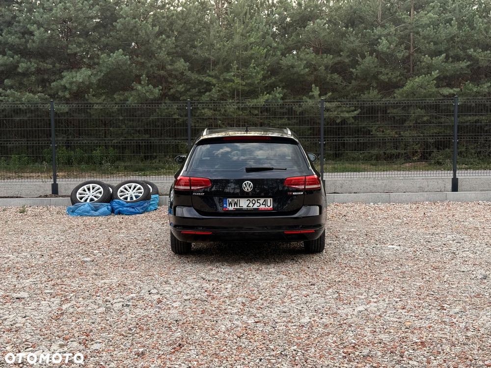 Volkswagen Passat 1.8 TSI BMT Comfortline - 30
