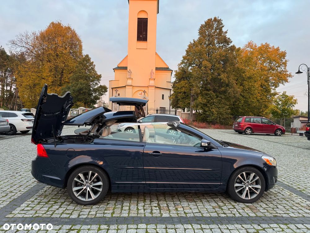 Volvo C70 T5 Summum - 10