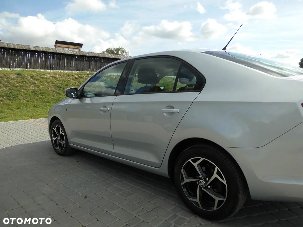 Skoda RAPID 1.6 TDI DPF Ambition - 5