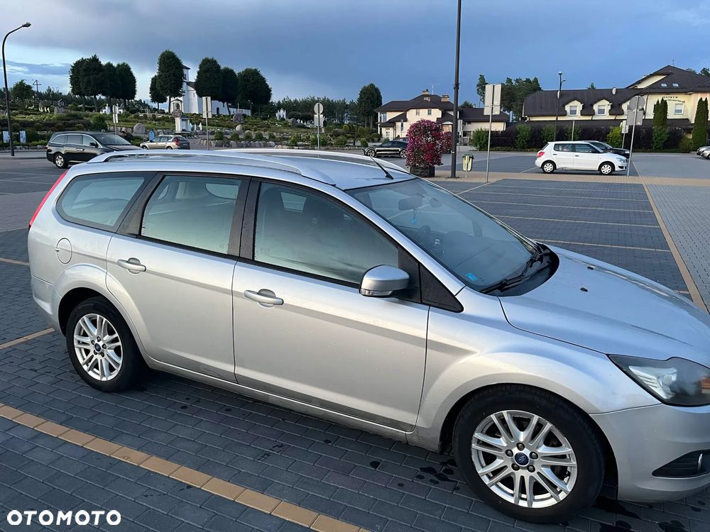 Ford Focus 1.6 Trend - 2