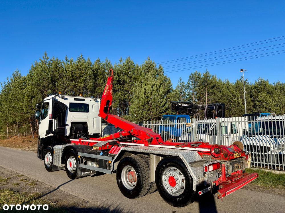 Renault Kerax 460 KM 8x2 hakowiec tylna os podnoszona oraz skretna Sprowadzony ze Szwajcarii - 4