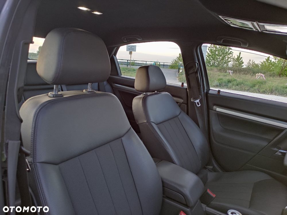 Opel Vectra 1.9 CDTI Sport / GTS - 23