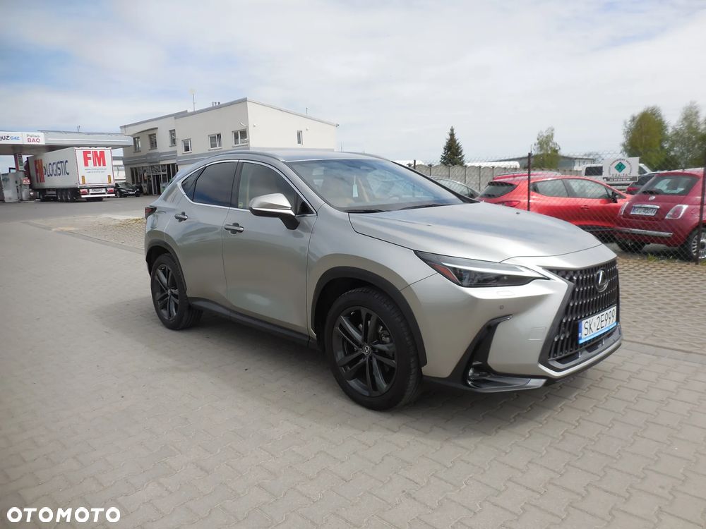 Lexus NX - 2