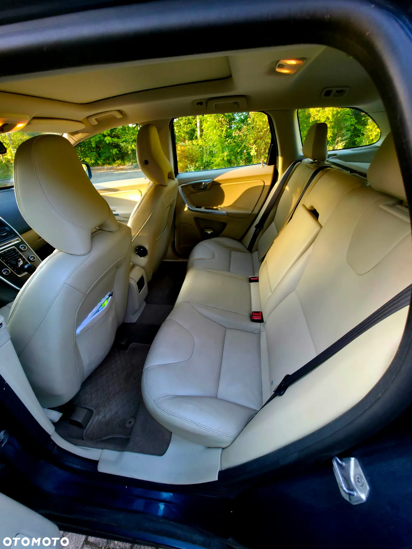 Volvo XC 60 D5 AWD Summum - 8