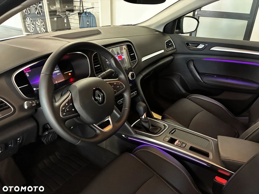 Renault Megane 1.3 TCe Techno EDC - 10