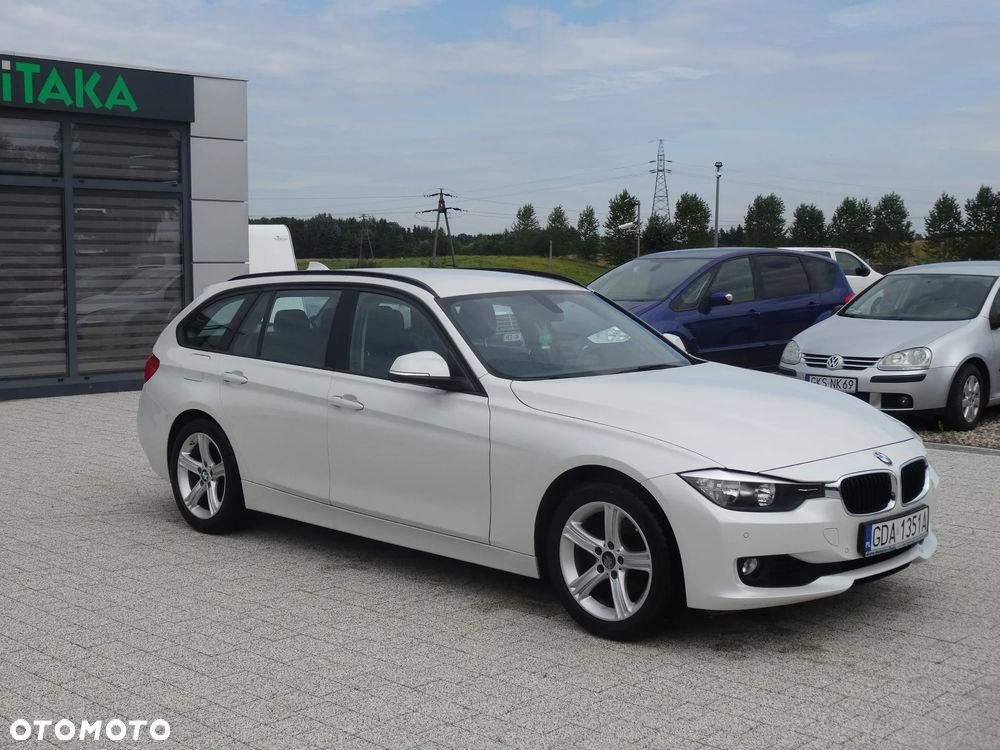 BMW Seria 3 318d - 3
