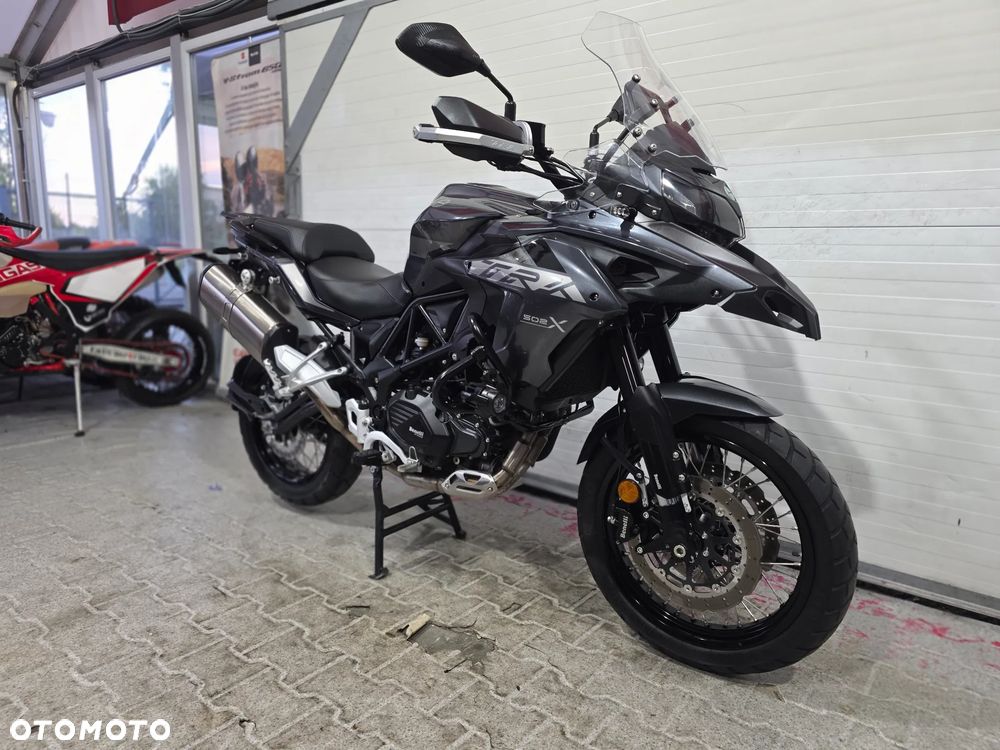 Benelli TRK 502 - 7
