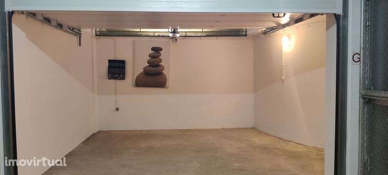 Arrendo garagem em BOX Albufeira - Grande imagem: 3/7