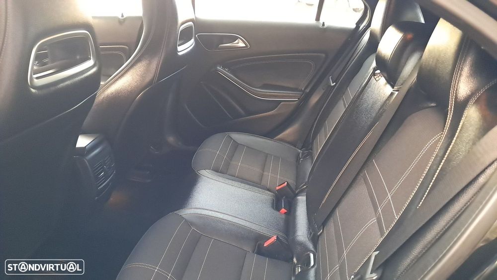 Mercedes-Benz A 180 CDI (BlueEFFICIENCY) - 20