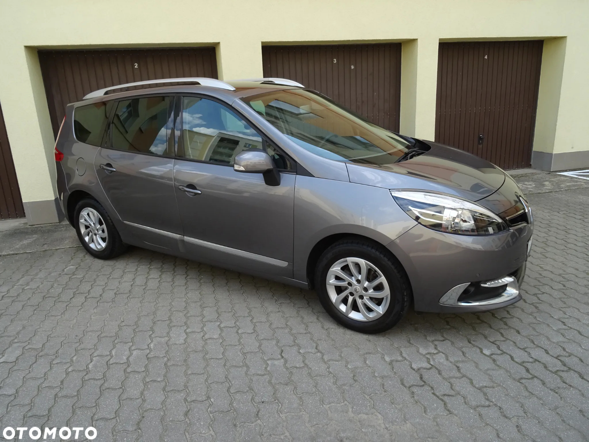 Renault Grand Scenic ENERGY dCi 110 EDC LIMITED - 25